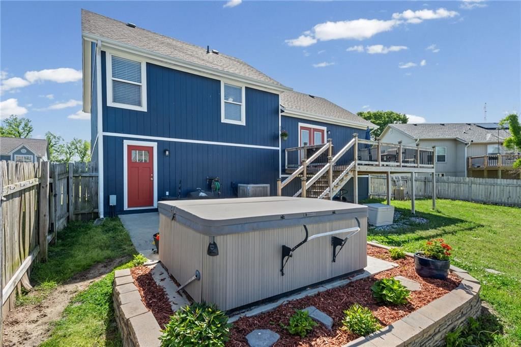651 River Drive — photo 28