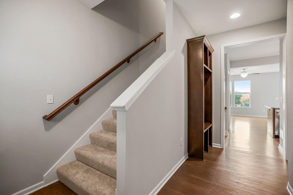 708 W Shawnee Court — photo 3
