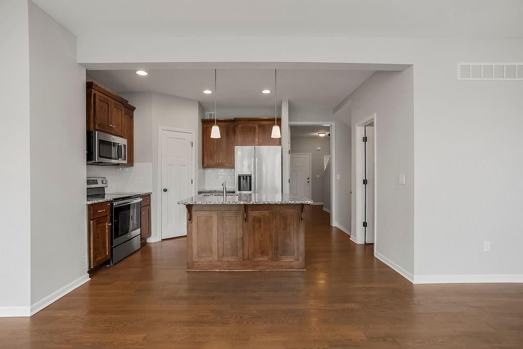 708 W Shawnee Court — photo 5