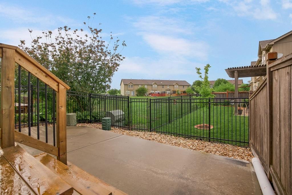 708 W Shawnee Court — photo 25