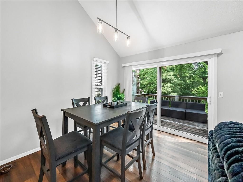 10078 N LOCUST Street — photo 11
