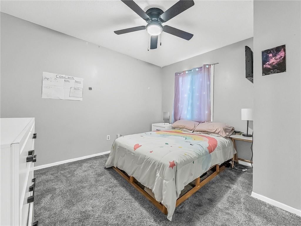 10078 N LOCUST Street — photo 13