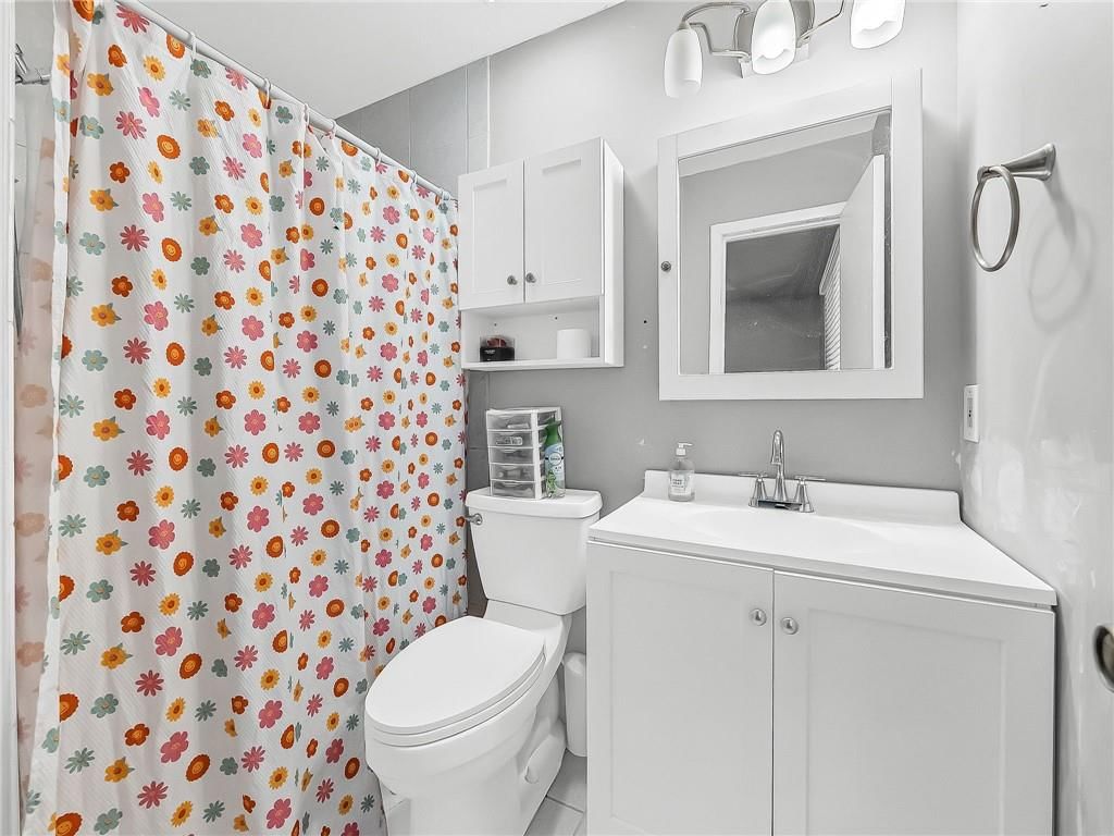 10078 N LOCUST Street — photo 18