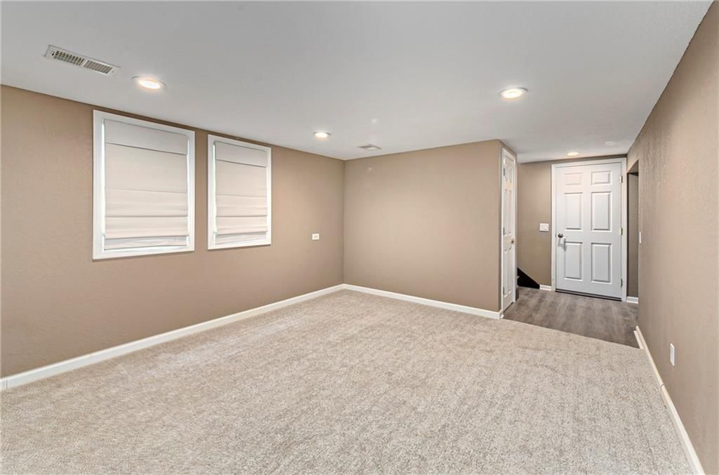 603 S Hamilton Circle — photo 27