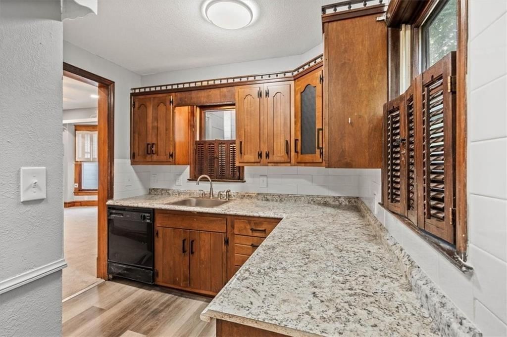 920 S Main Avenue — photo 7