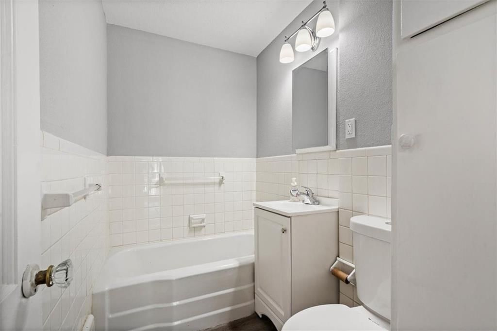 920 S Main Avenue — photo 12