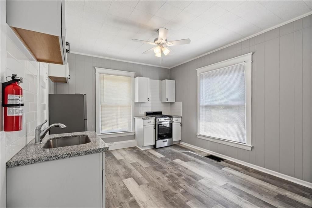 920 S Main Avenue — photo 16
