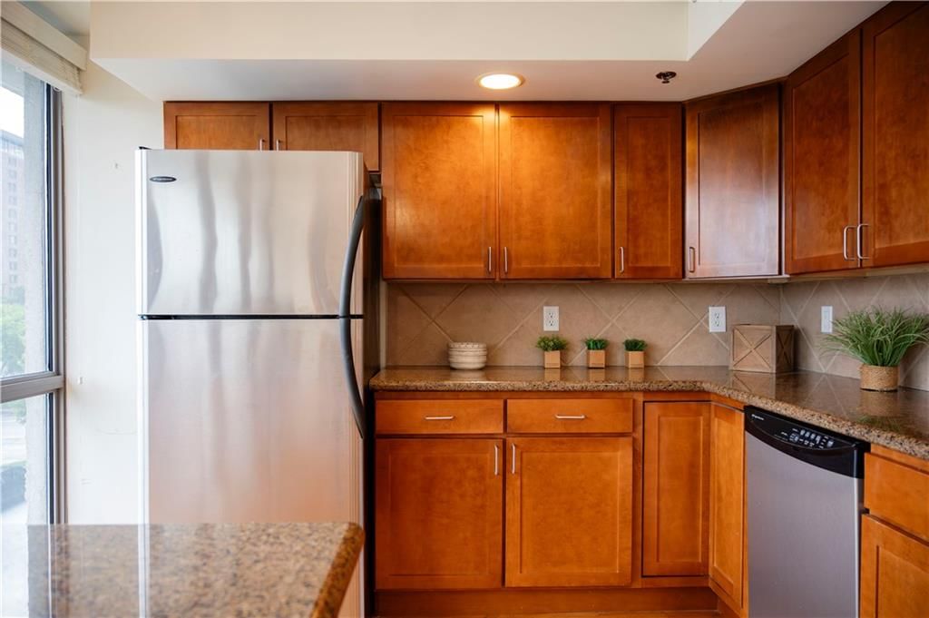 600 E Admiral Boulevard — photo 11