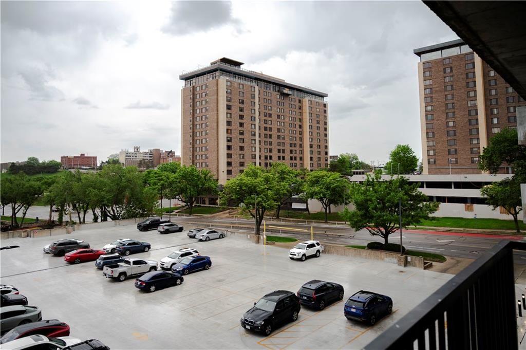600 E Admiral Boulevard — photo 23