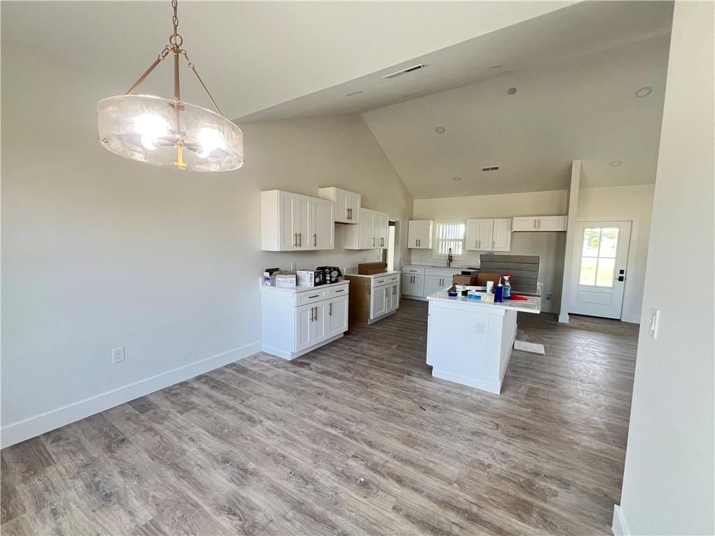 621 Catalpa Street — photo 6
