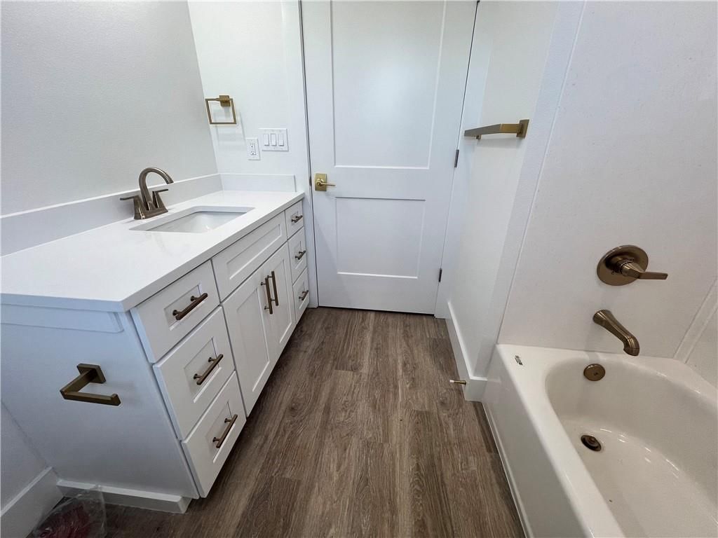 621 Catalpa Street — photo 14