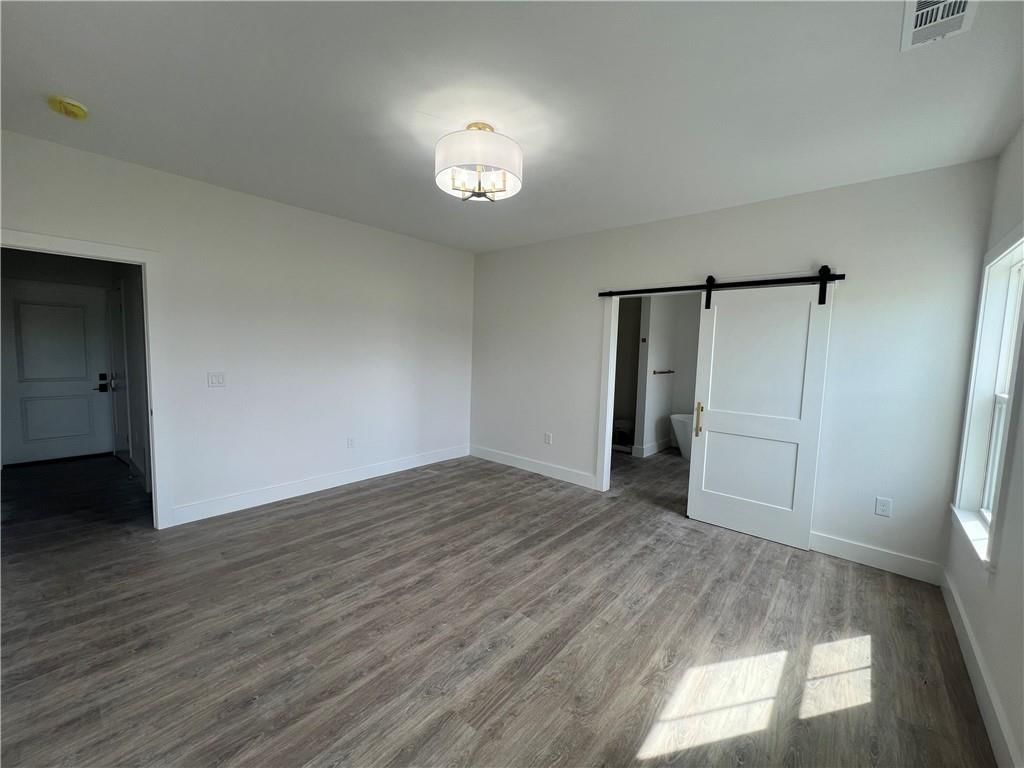 621 Catalpa Street — photo 16