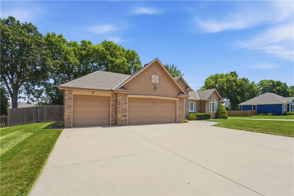 213 Blackjack Avenue — photo 3