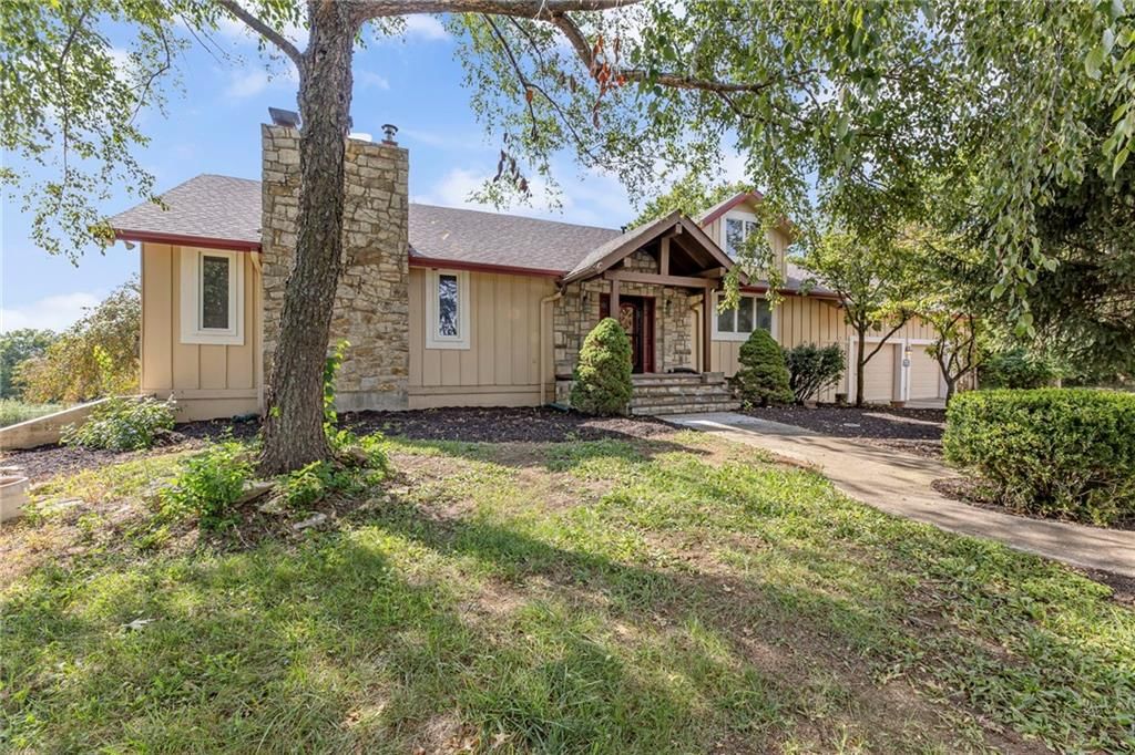24510 Hospital Drive — photo 4