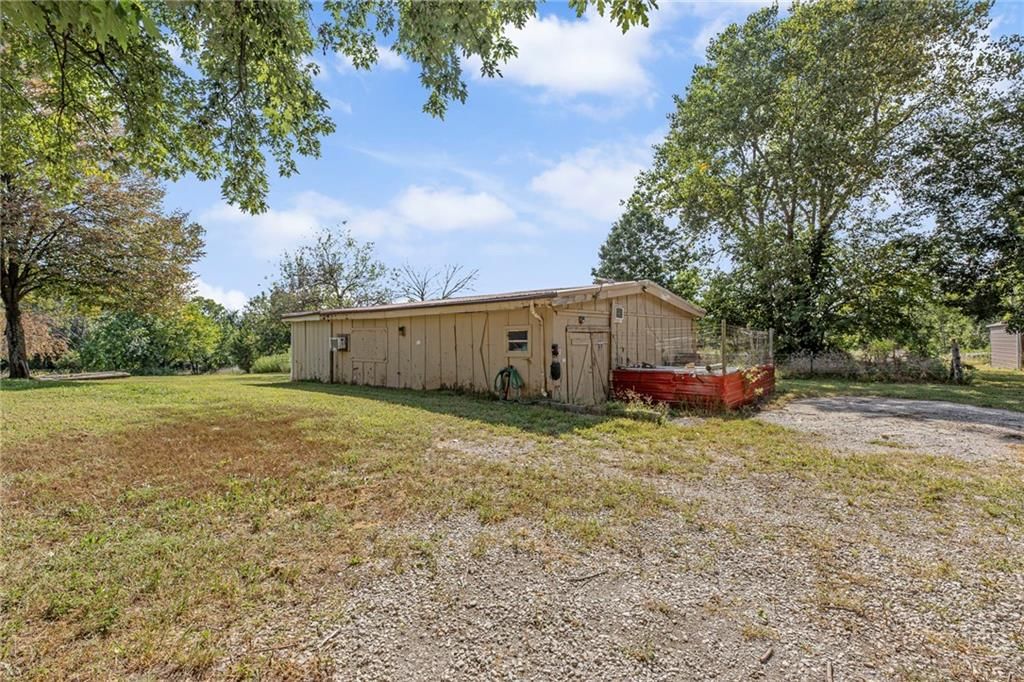 24510 Hospital Drive — photo 50