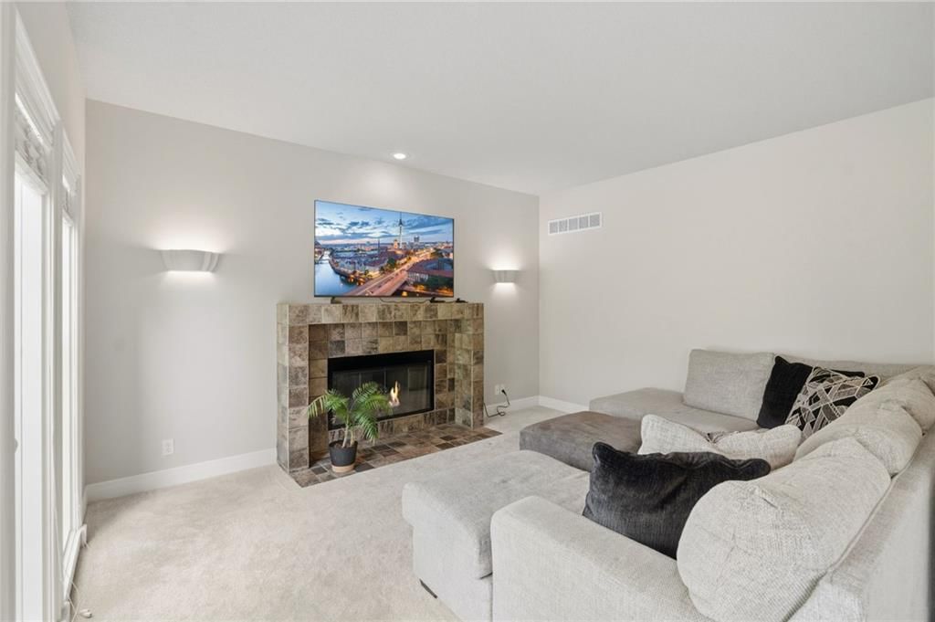 8011 Parkview Drive — photo 18
