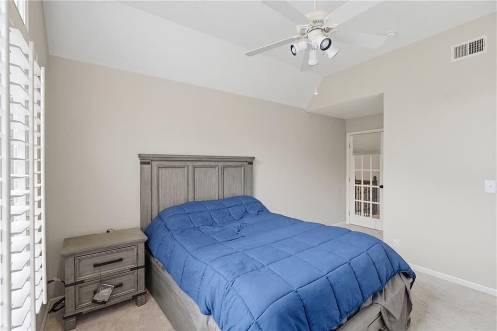 8011 Parkview Drive — photo 35