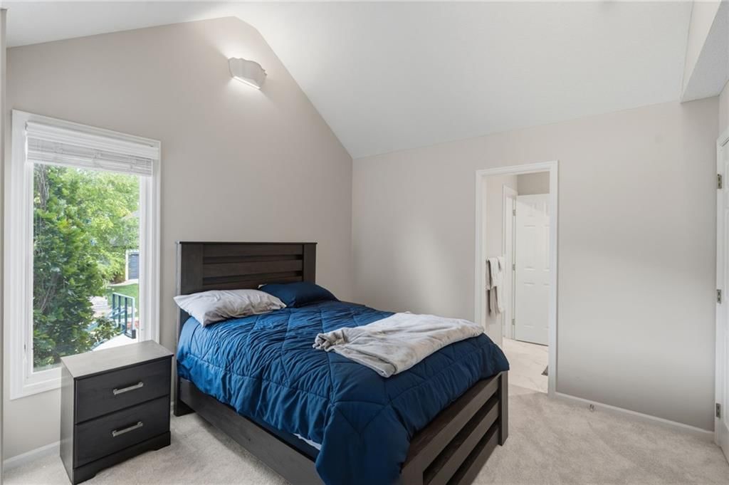 8011 Parkview Drive — photo 40