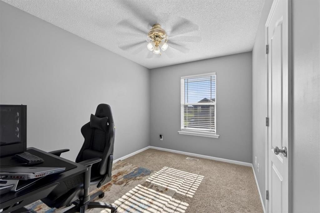 11326 N Ewing Avenue — photo 21