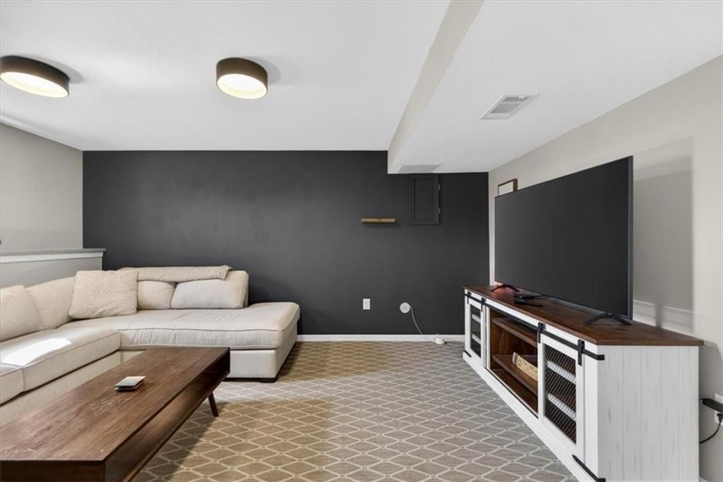 11326 N Ewing Avenue — photo 25