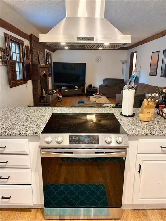 3504 NE 60th Street — photo 17