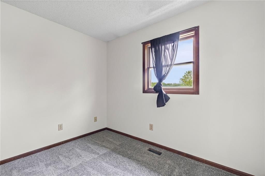 1105 Jeff Circle — photo 17
