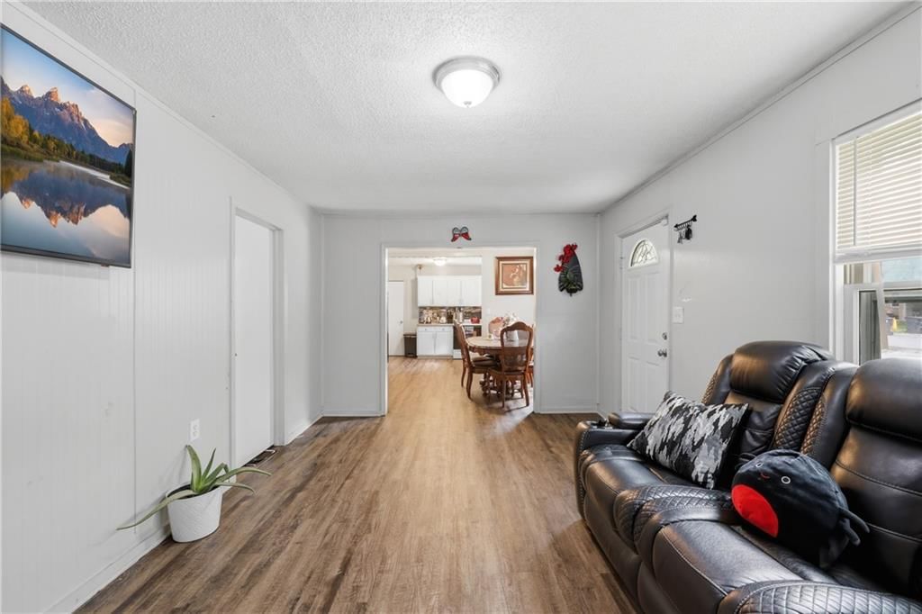 11217 Applewood Drive — photo 7