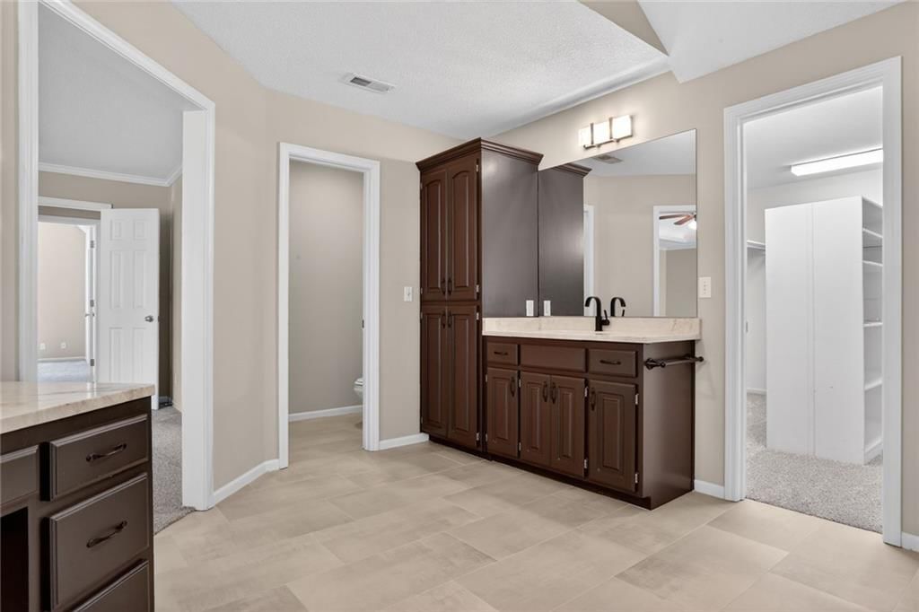 14400 Grandview Street — photo 13