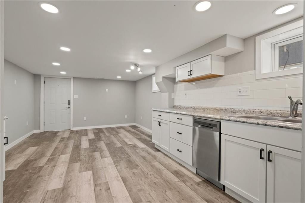 419 N MAIN Street — photo 19