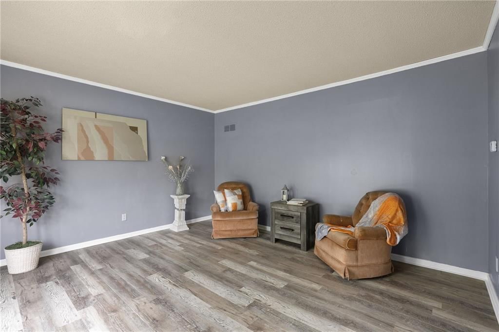 9714 Shepherds Drive — photo 7