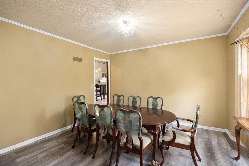 9714 Shepherds Drive — photo 11