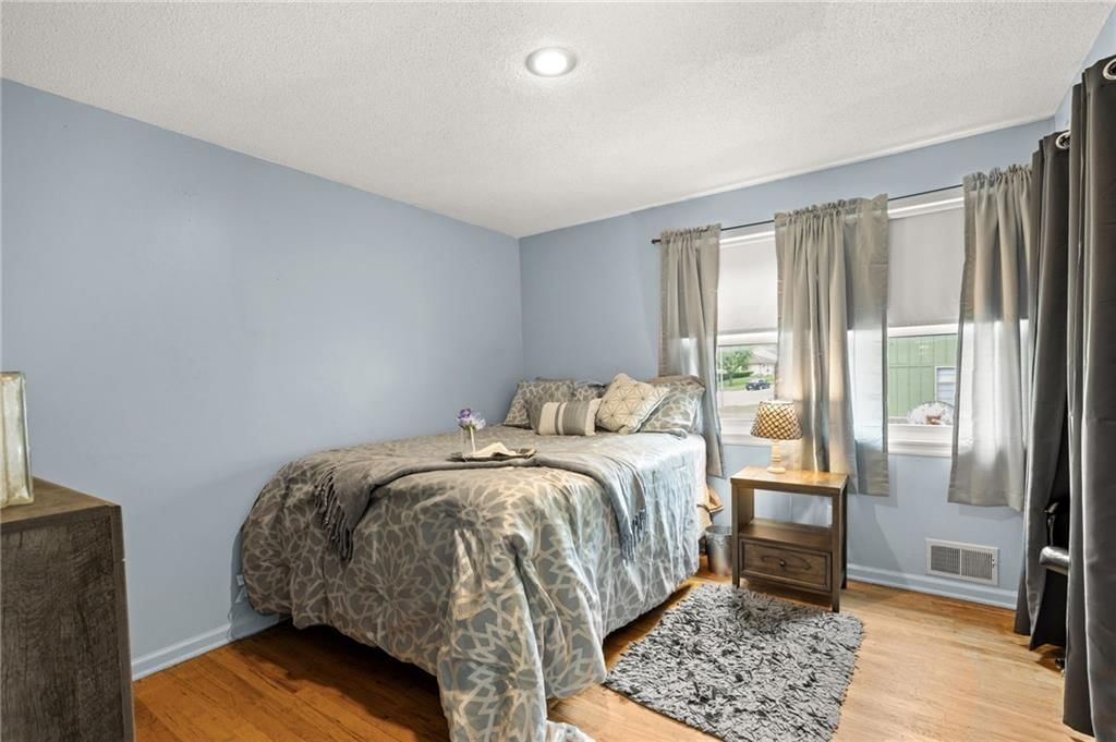 9714 Shepherds Drive — photo 34