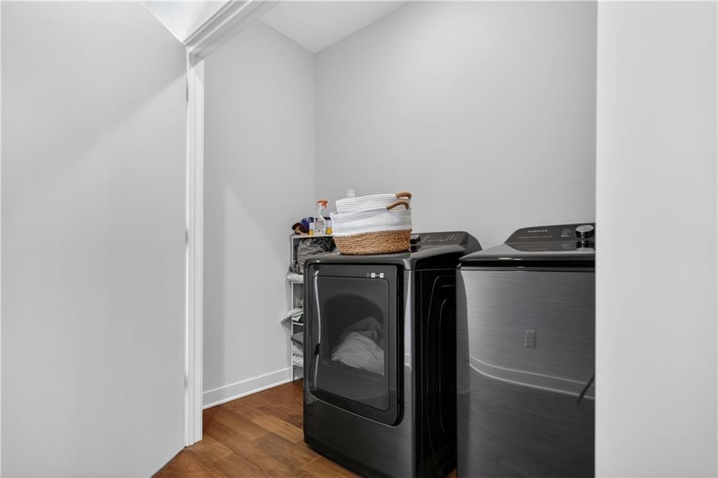 2246 Tracy Avenue — photo 28