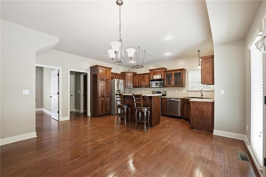 7807 NW Dalton Court — photo 8