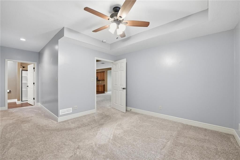 7807 NW Dalton Court — photo 44