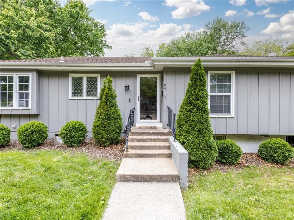 10912 NE Madison Avenue — photo 4