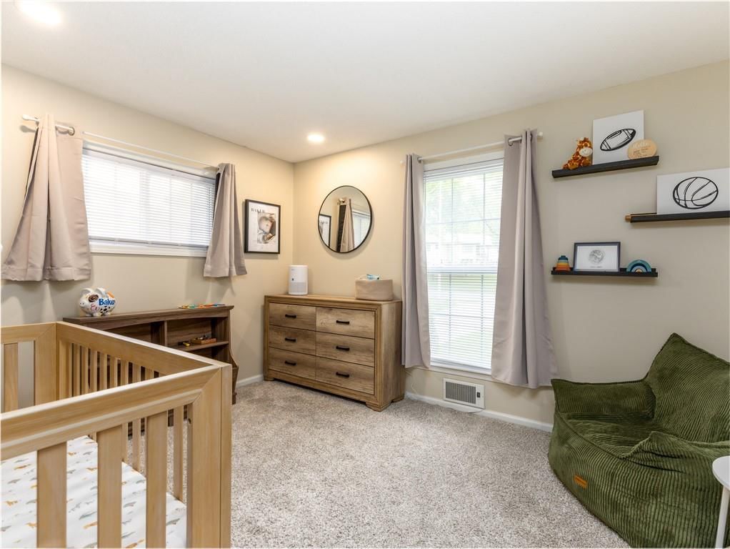 10912 NE Madison Avenue — photo 13