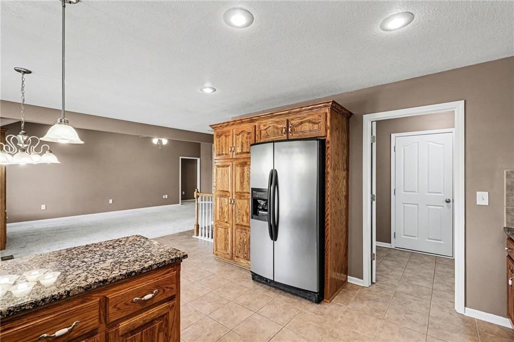 10208 N Spruce Avenue — photo 11