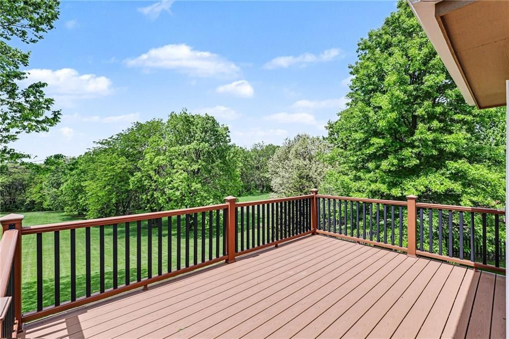 10208 N Spruce Avenue — photo 25