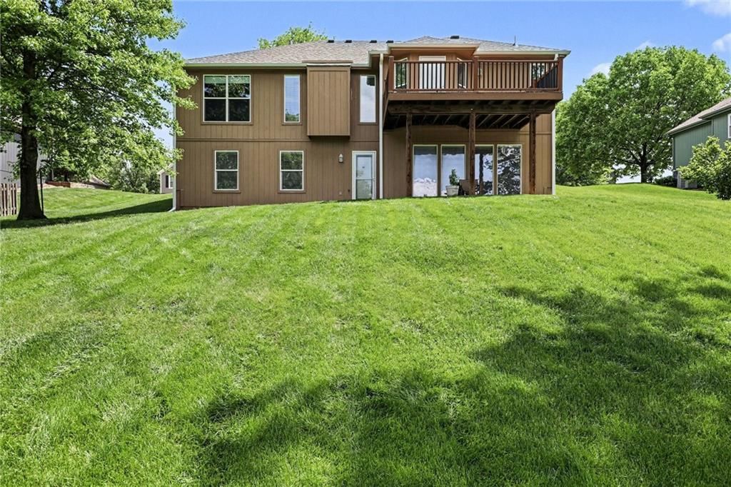 10208 N Spruce Avenue — photo 29
