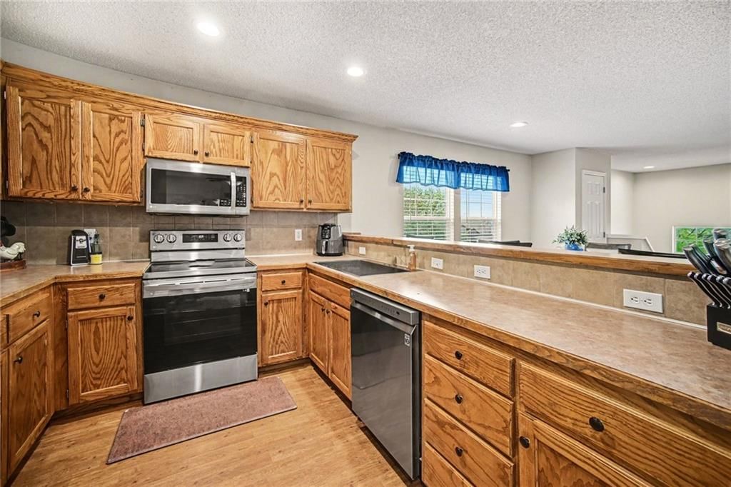 7537 McCoy Street — photo 12