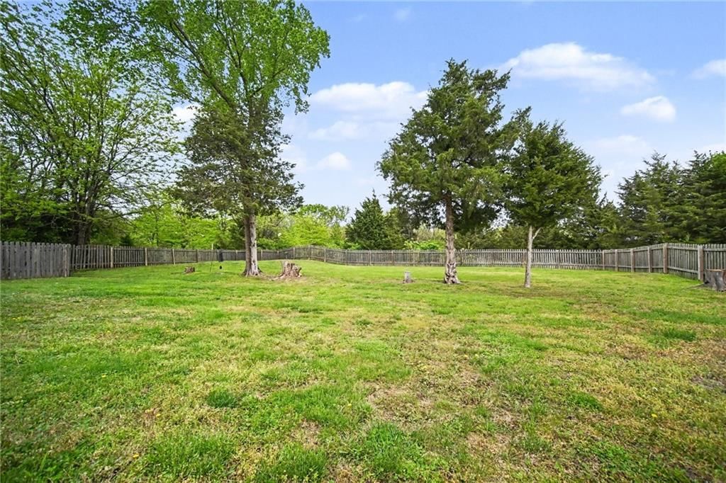7537 McCoy Street — photo 26
