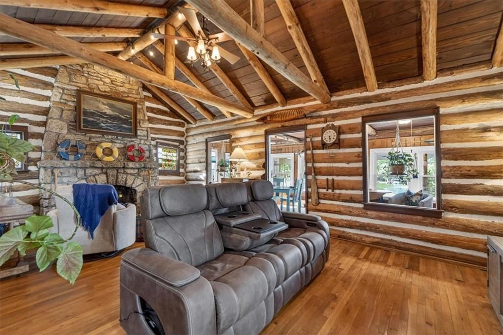 25 Beach Drive — photo 25