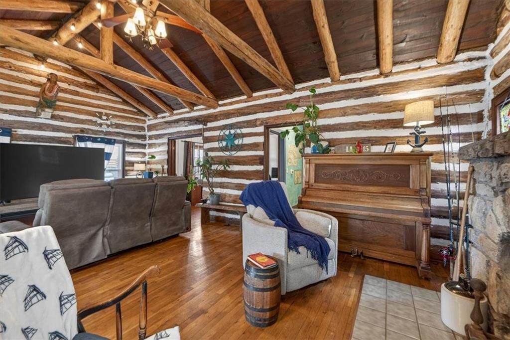 25 Beach Drive — photo 33