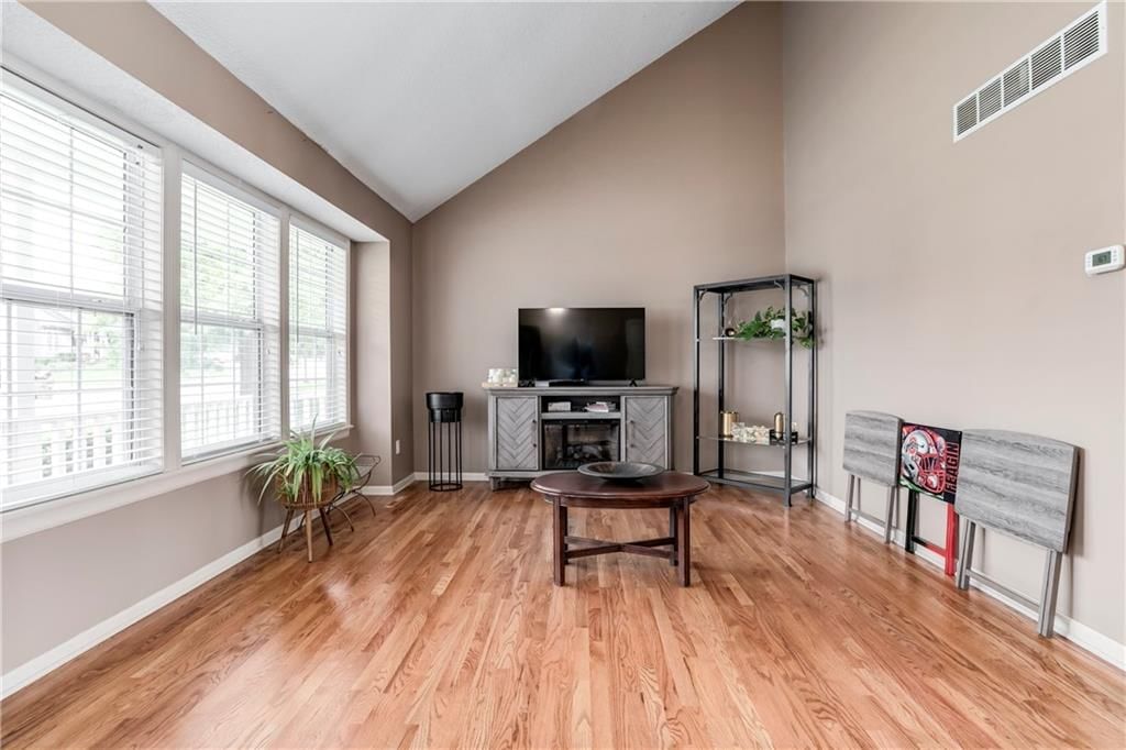 1519 Bridlewood Lane — photo 4