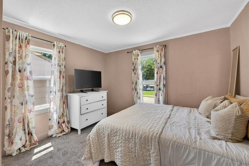 7239 Tracy Avenue — photo 4