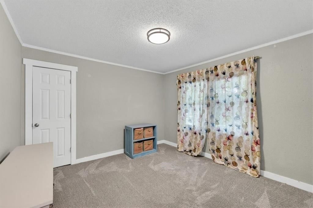 7239 Tracy Avenue — photo 17