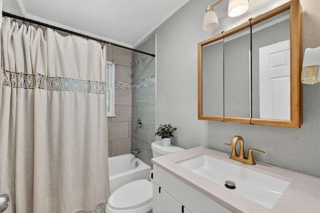 7239 Tracy Avenue — photo 19