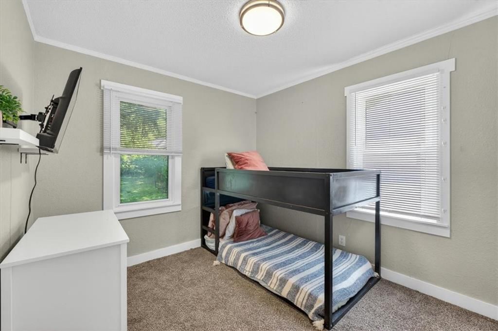7239 Tracy Avenue — photo 20