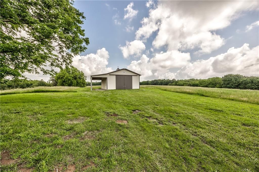 17620 Millwood Road — photo 58